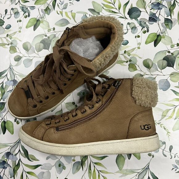 UGG Chestnut Alameda Mid Zip Ankle Boots 8 - Picture 8 of 8